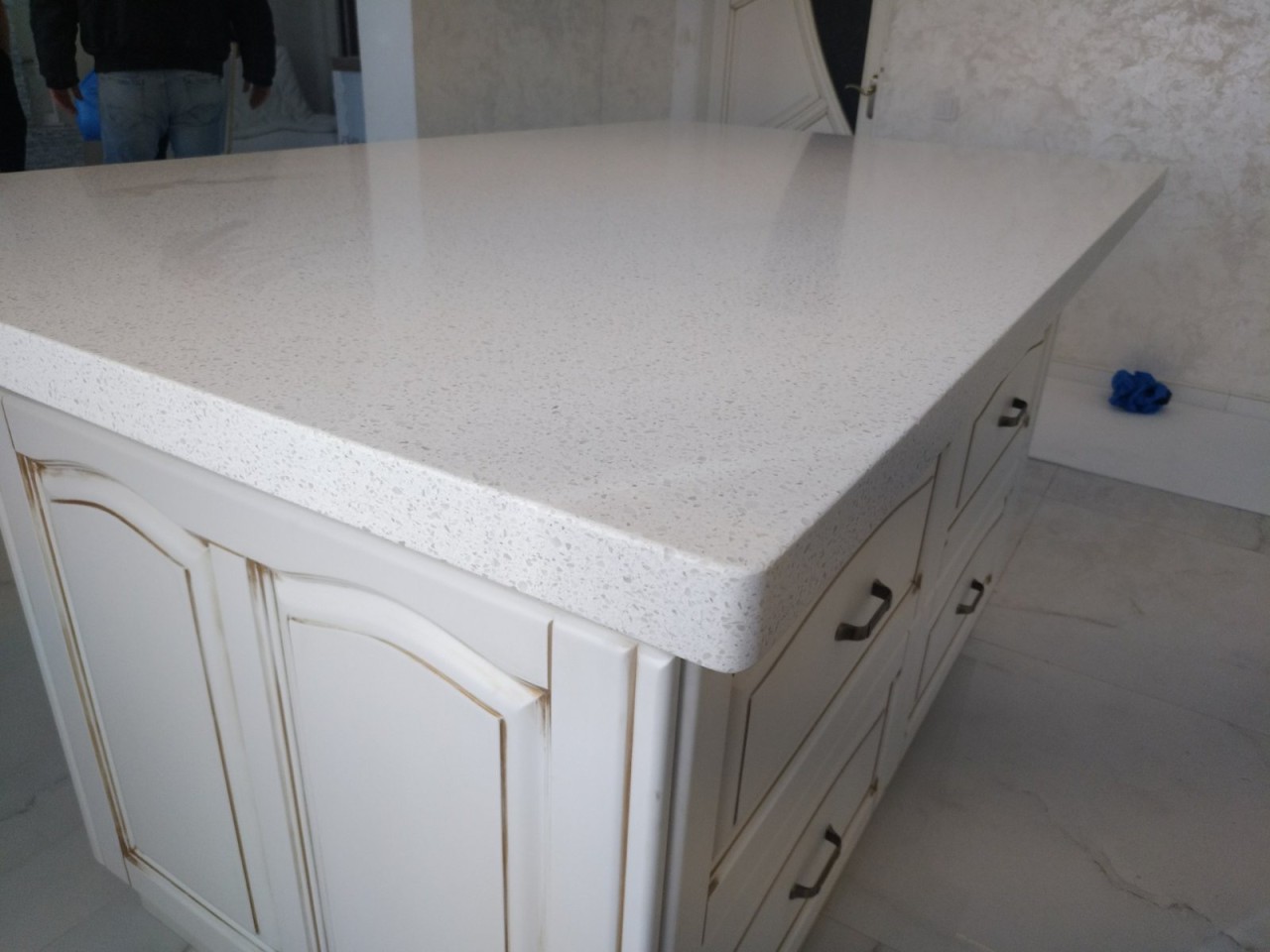 Готовое изделие. Кухня. Avant Quartz 1220 Клермон. Фото 2