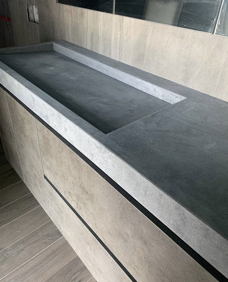 Готовое изделие. Мойка. Caesarstone 4033 Rugged Concrete