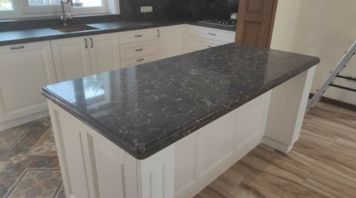 Готовое изделие. Yashash joylari. Avant Quartz 9005 Bourbonnais