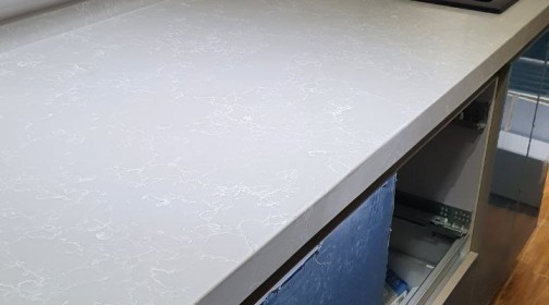 Готовое изделие. Oshxona. Avant Quartz 2032 Grenoble
