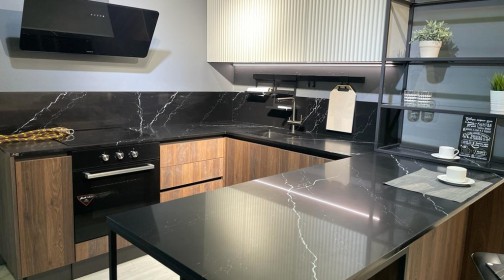 Готовое изделие. Кухня. Avant Quartz 7060 Калакатта Мон-Сен-Мишель