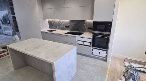 Готовое изделие. Кухня. Avant Quartz 8100 Мулен