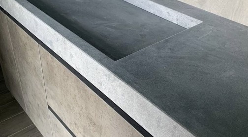 Готовое изделие. Мойка. Caesarstone 4033 Rugged Concrete