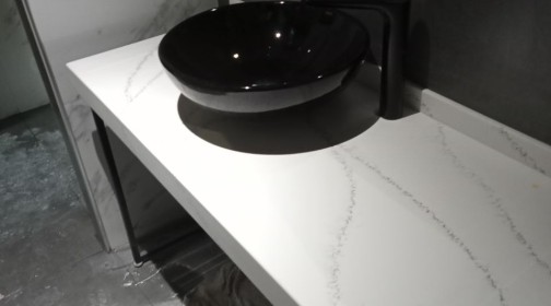 Готовое изделие. Ванная. NEOMARM NM-201 Calacatta Bianco